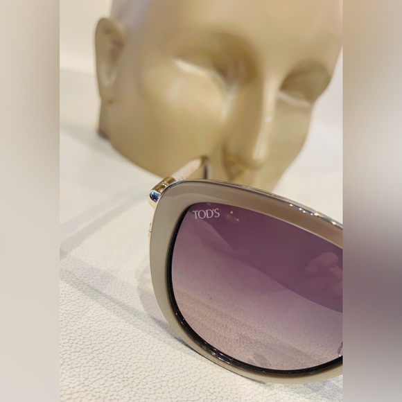 New Women’s TOD’S Sunglasses - Picture 10 of 10